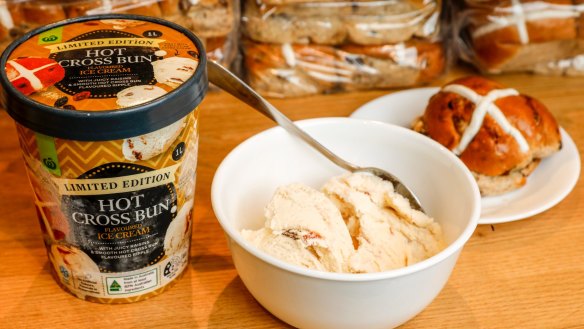 Woolworths are selling Hot Cross Bun ice cream.