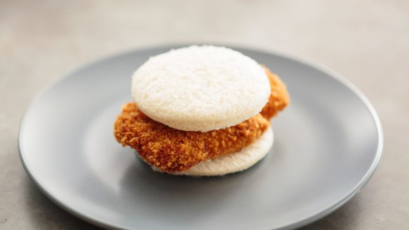 Schnitty sanga from Fleet, Brunswick Heads.