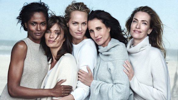 Karen Alexander, Helena Christensen, Amber Valletta, Andie MacDowell and Tatjana Patitz.