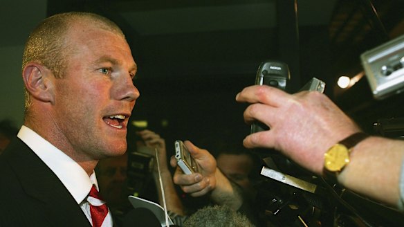 Barry Hall: I shouldn't have played 2005 grand final