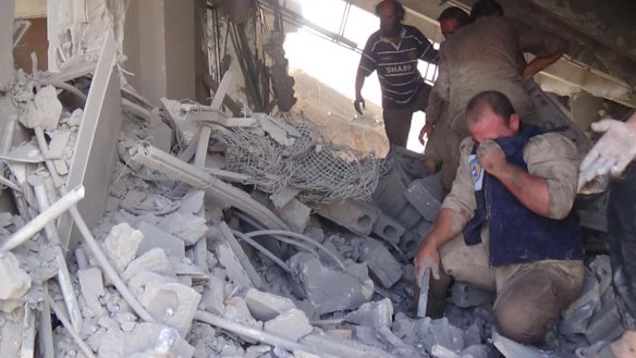 Khaled Khoja, head of the Syrian National Council opposition group, said Russian air strikes in four areas, including Talbiseh, killed dozens of civilians, with children among the dead. 