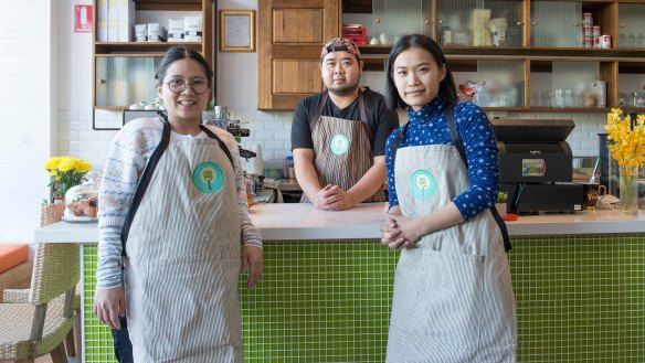 Prem Tanpapat (right) with Fon Tanpapat (left) and Kitti Tanpapat at Oneyada Cafe in Abbotsford. 