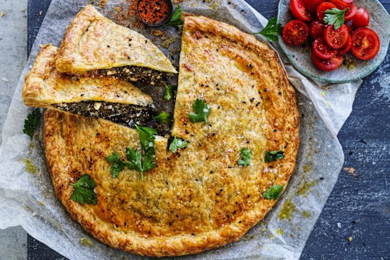 Italian-style spinach and smoked bacon pie
