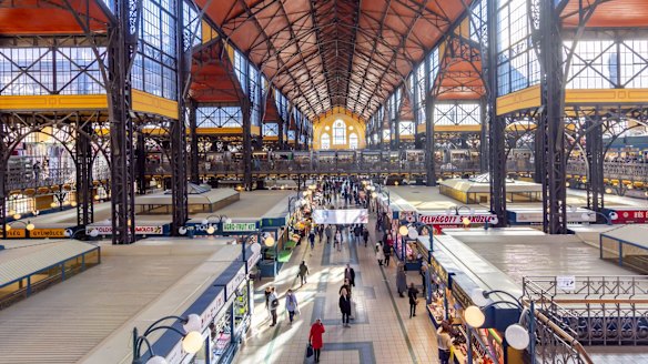 Central Market Hall has three floors of fresh Hungarian fruit and vegetables, traditional delicacies, arts, crafts and souvenirs.