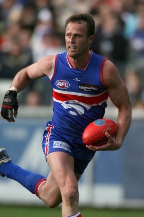 Chris Grant played 341 games for Footscray/Western Bulldogs.