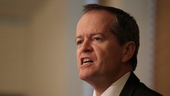 If Opposition Leader Bill Shorten's colleagues rebel against the turn-back policy and were to prevail they would deliver a potentially fatal blow to his prospects of becoming prime minister. 