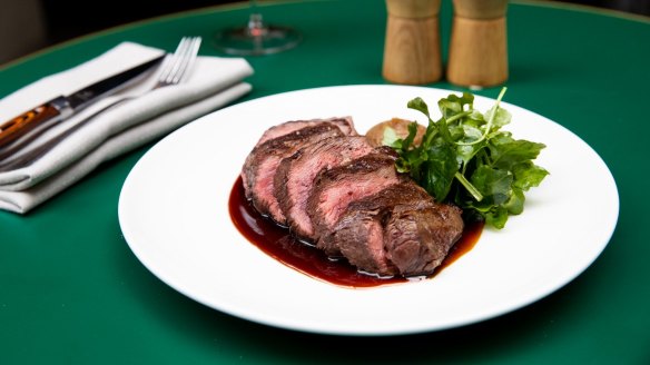 Bistecca 300g rump cap with burnt onion, rosemary jus.