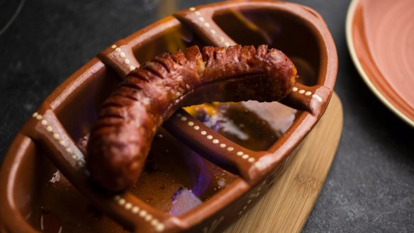 There are two types of chorizo – semi-cured (soft) and dried.