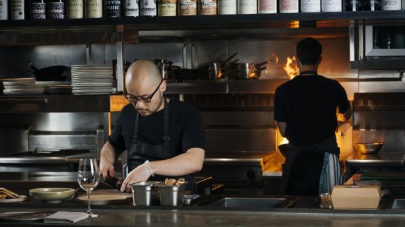 Sunda Dining's Khanh Nguyen prepares a dish for Providoor.(Melbourne)