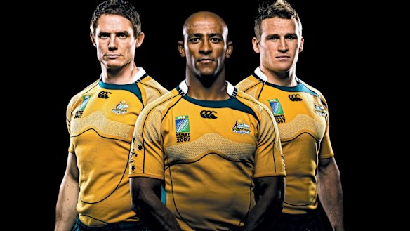 Time to make amends: Stephen Larkham, George Gregan and Matt Giteau, pictured in 2007.