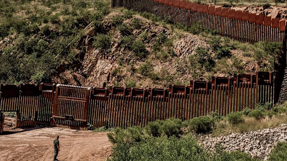 The border between United States and Mexico on the outskirts of Nogales, Arizona.