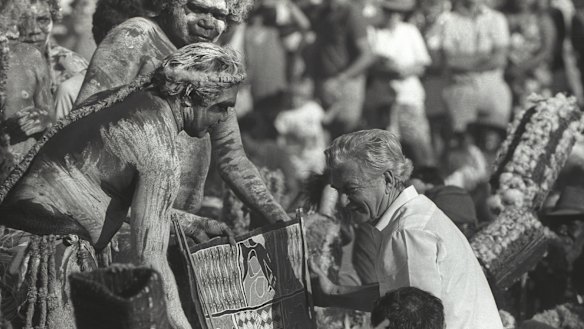 Prime minister Bob Hawke receives the Barunga statement from Galarrwuy Yunupingu in Arnhem Land in Northern Territory