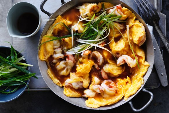 Adam Liaw's prawn omelette.