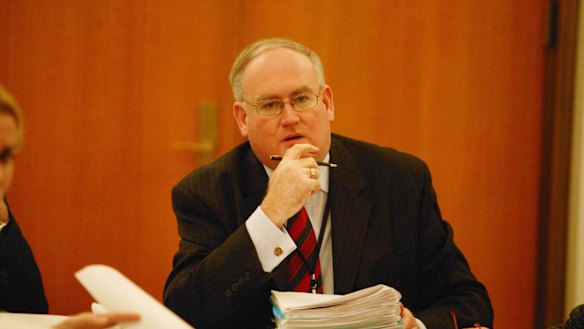 Liberal Party federal director Tony Nutt gave his assurance the party would assist in any investigation into Parakeelia. 