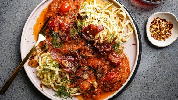 Blitz up some roasted fennel and tinned tomatoes for this pantry pasta.