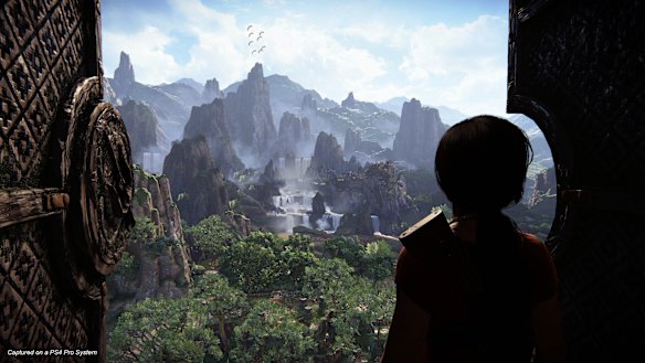 India's vistas and Hoysola ruins are stunning in The Lost Legacy.