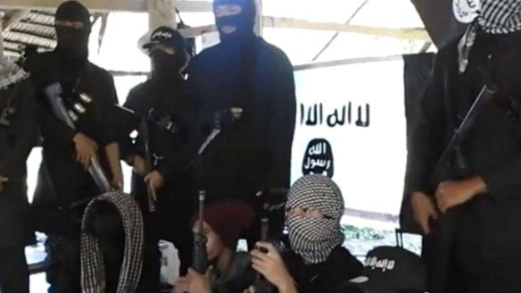 Islamic extremists groups use YouTube videos to recruit supporters in the southern Philippines.