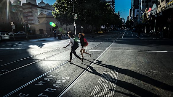 Melbourne swelters though longest November heatwave in more than 150 years