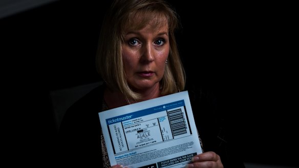 Consumer Simone Mohr lost $3000 to ticket scalpers after buying Adele tickets from Viagogo.