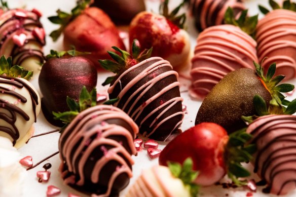 Decorate these choc-dipped strawberries to your heart's content.