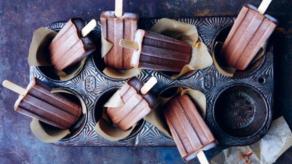 Choc fudge popsicles. Recipe from Week Light: Super-Fast Meals to Make You Feel Good by Donna Hay. Published by HarperCollins Publishers (Australia) Pty Ltd. RRP $45. Pic credit: Con Poulos For Good Food Magazine, October 4, 2019. Photographer: Con Poulos (Single print and online use) GOOD FOOD RGB