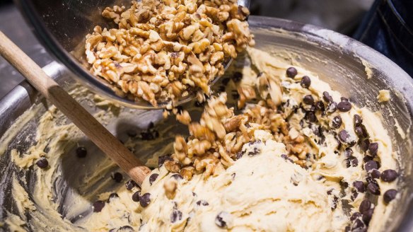 Stir in the choc chips and walnuts.
