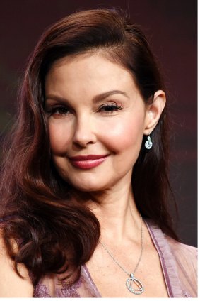 Ashley Judd praised James Franco for being accountable for his actions.