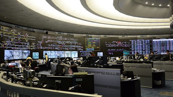 MTR's Operation Command Centre includes an "incident box" which counts the time that it takes to resolve any delays on the train lines. The centre tries to solve all incidents in under two minutes.