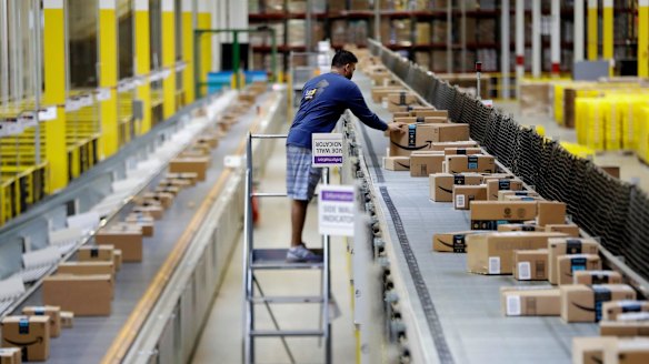 Tthe Amazon Fulfillment center in Robbinsville Township, N.J. Amazon 