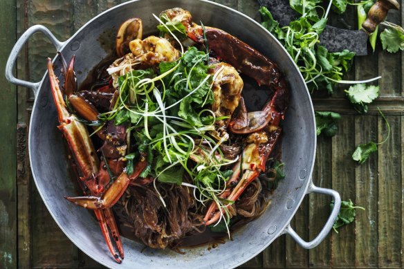 Blue Swimmer crab with glass noodles
