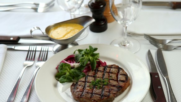 Classic entrecote steak at France-Soir.