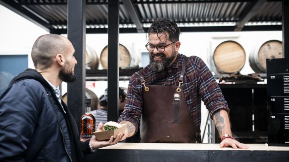 Alejandro Saravia serves up something delicious Farmer's Daughters x Starward Whisky Graze + Grains, happening at Starward on August 24 and September 21. 