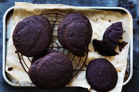 These chocolate ginger snap cookies can be crushed into a cheesecake crust. 