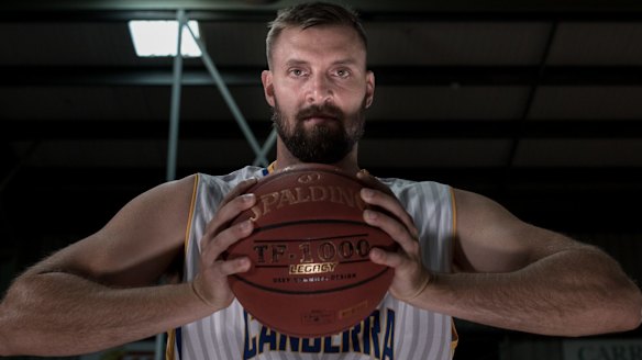 SEABL: United States import Eric Gaff signs with Canberra Gunners