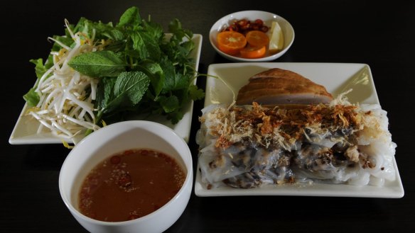 Banh cuon (pork and prawn filled steamed rice paper rolls) at Xuan Banh Cuon in Sunshine.