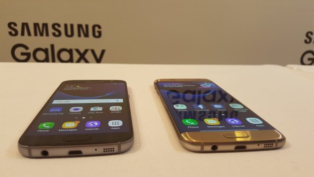 Samsung's two new flagship phones, the Galaxy S7 and Galaxy S7 Edge.