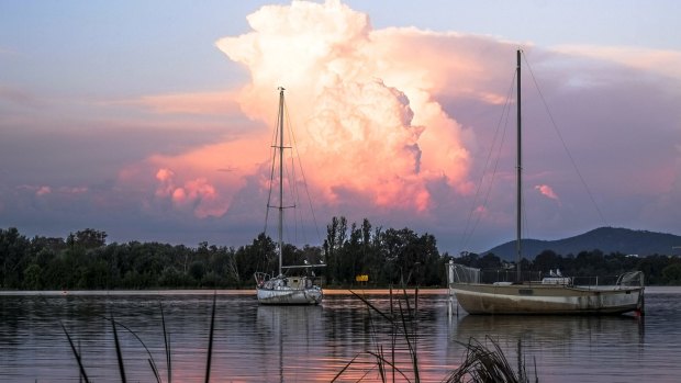 A pink cloud over Lake Burley Griffin.