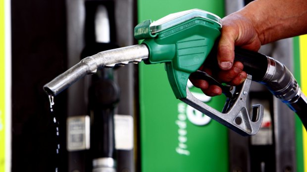 BP and ExxonMobil say proposed changes to Australian petrol standards could threaten the viability of their oil refineries.
