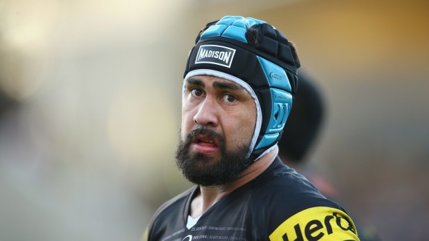 On the outer: Jamie Soward.