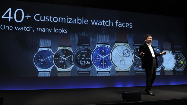 Mr Yu introduces the range of watch faces available on Huawei's wearable.