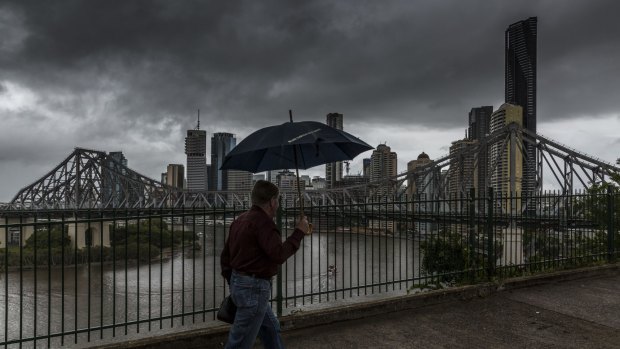 The Bureau of Meteorology has issued a severe thunderstorm warning for south-east Queensland as thunderstorms reach Brisbane city.