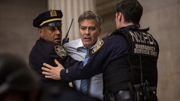 George Clooney displays his acting prowess as TV star Lee Gates in <i>Money Monster</I>.