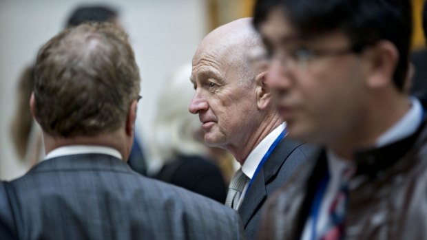 Glenn Stevens, governor of the Reserve Bank of Australia (RBA), talks before a Group of 20 (G-20) finance ministers and central bank governors on Saturday.