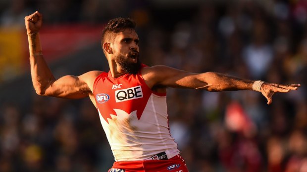 Lewis Jetta performed an indigenous spear-throwing dance in support of Goodes.
