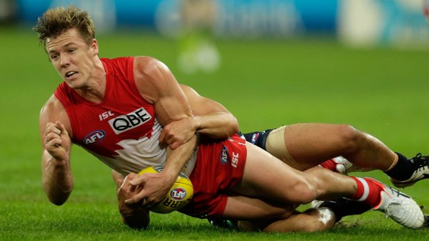 Luke Parker wants a long-term deal with the Swans.