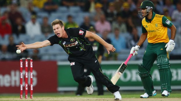 Close, but no cigar: James Faulkner stretches for an unsuccessful caught-and-bowled chance last night. 