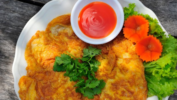 Thai omelette.