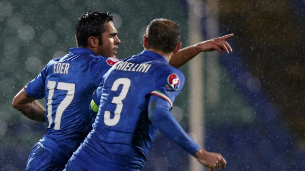 Italy's Eder celebrates his goal against Bulgaria.