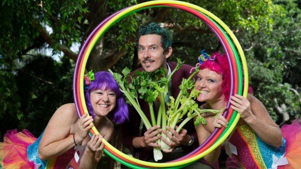 Hula hoops are something the whole family will enjoy, say the siblings of La La SistarZ.