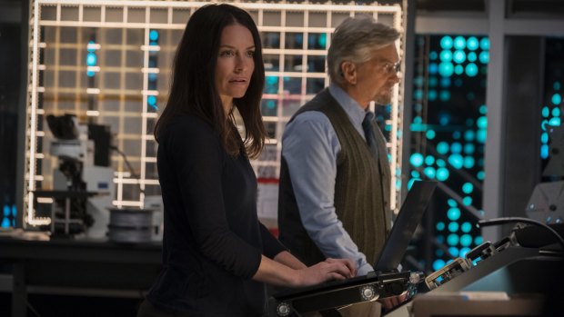 The Wasp/Hope van Dyne (Evangeline Lilly) and Hank Pym (Michael Douglas) in Ant-Man and the Wasp.